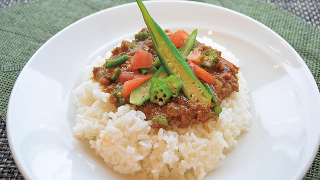 オクラのキーマカレー